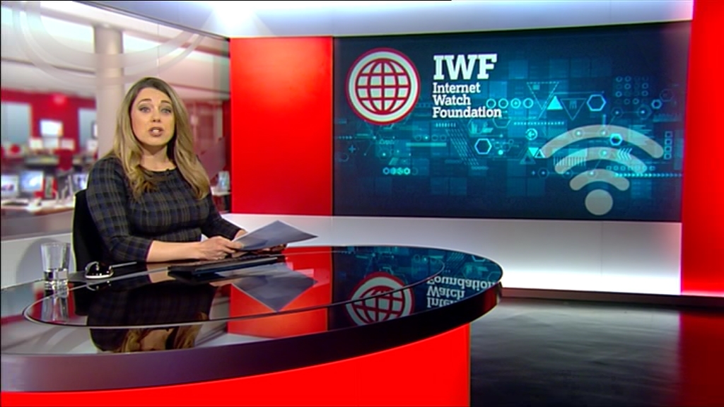 01.19 - 18.30.00 - This Is BBC One HD. Please switch over to BBC One.ts_snapshot_10.50.495