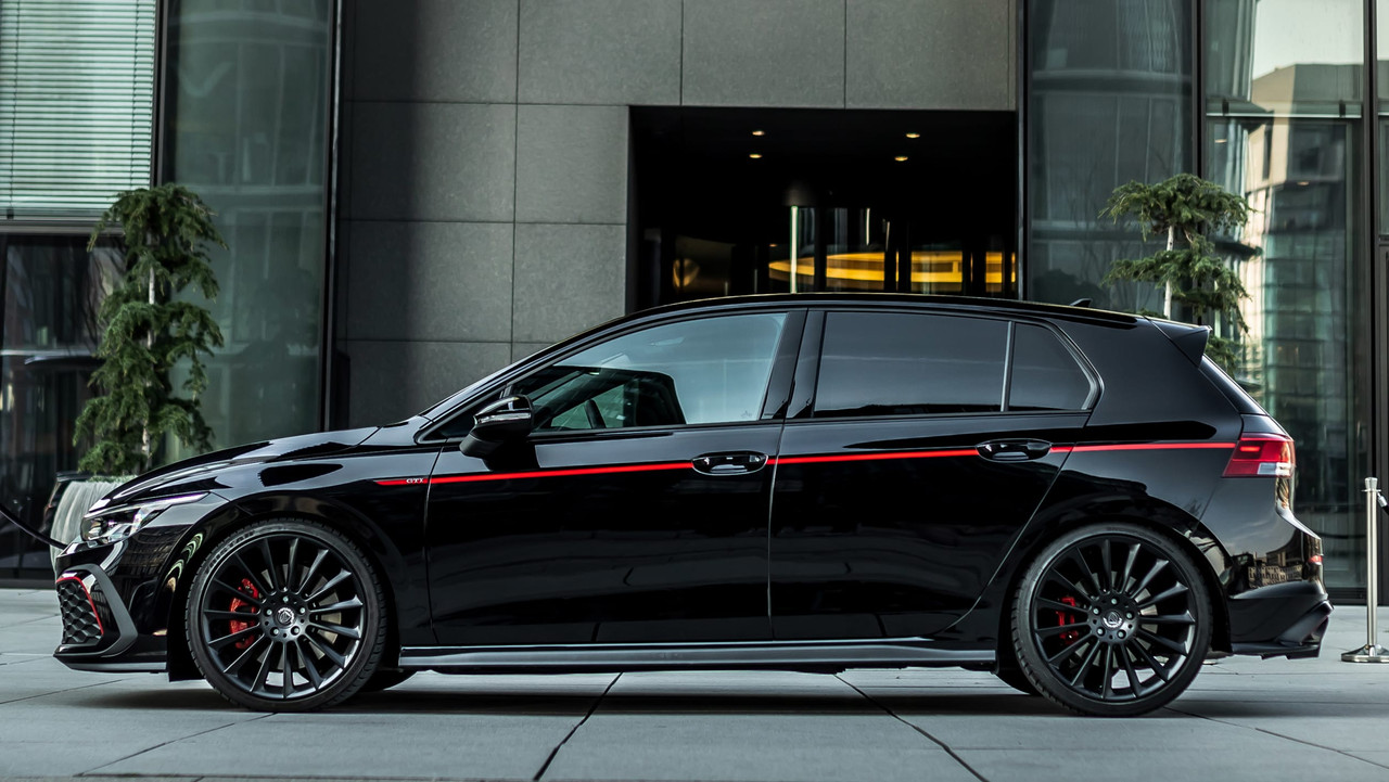 C6124FD6-0930-4D8D-B3DD-39153C4B5590