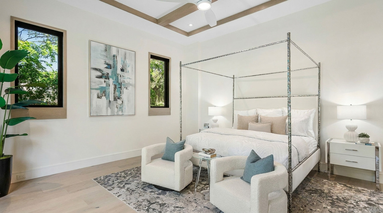 Elegant Getaway - Bedroom