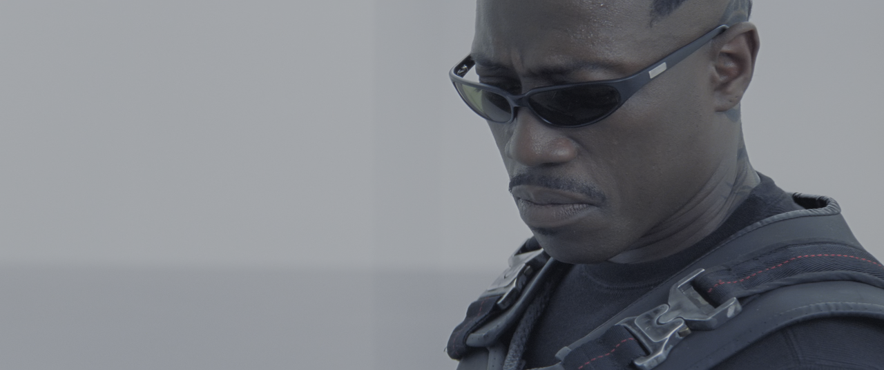 Blade (1998) [BluRay Rip 2160p HEVC 10bit-HDR ITA-ENG AC3-SUBS] [M@HD].mkv_snapshot_01.25.32.683