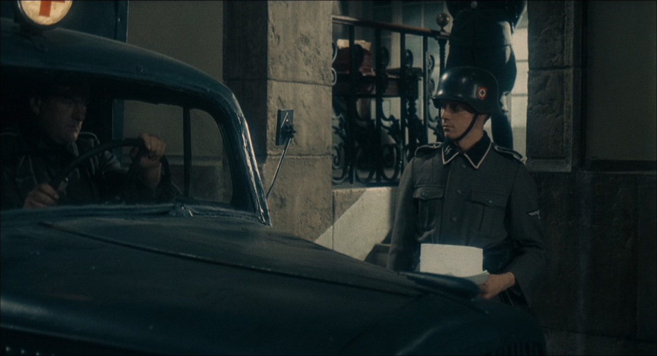 Army of Shadows 1969 Criterion.mkv_snapshot_01.44.59_[2018.01.11