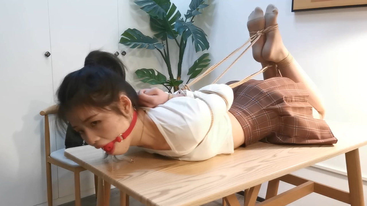 奥特曼 美少女小郭极限后手观音驷马超长时间放置.mp4_20230314_131600.956