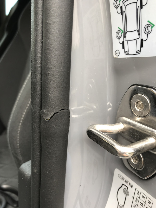 3F185D78-9D1D-487A-AAB5-D4FF47B31EA4