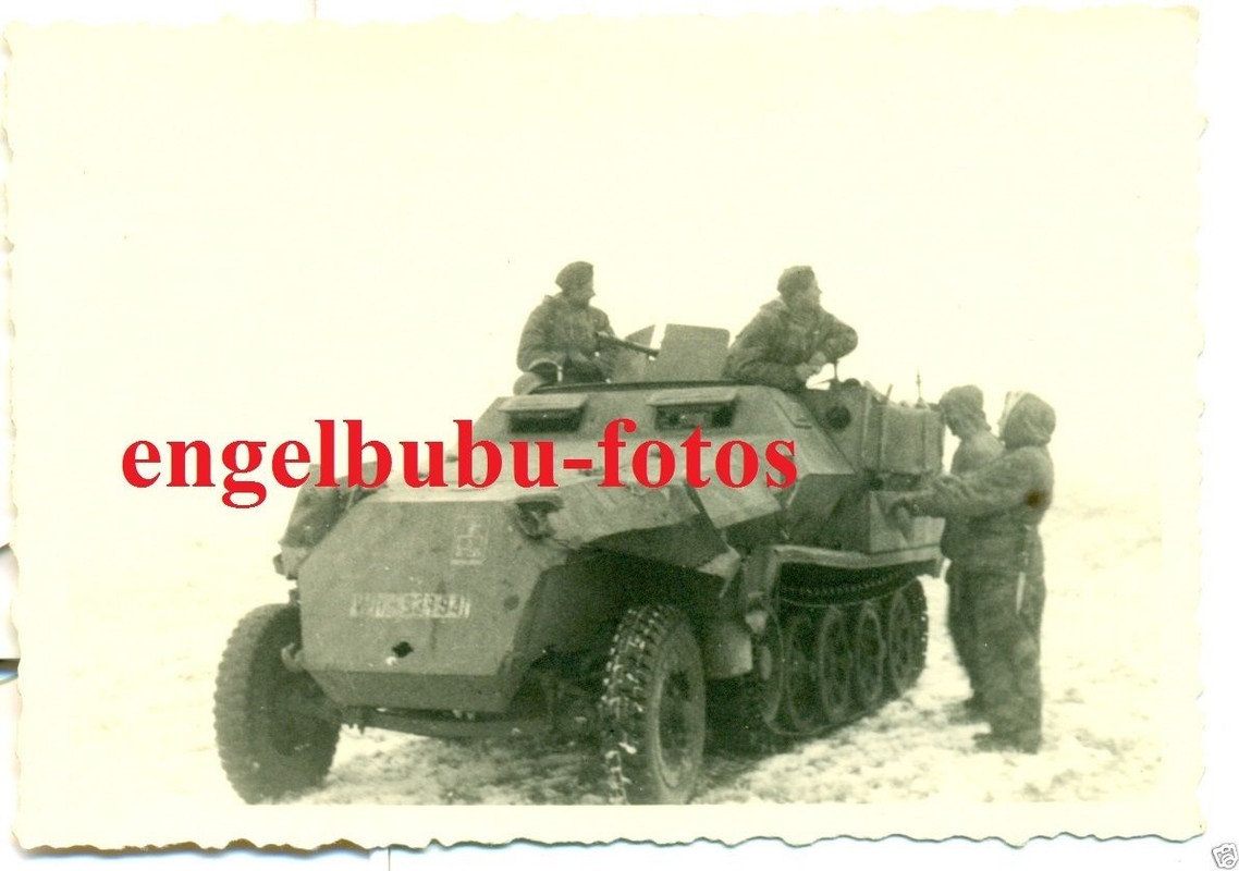 FOTO - Sd.Kfz - SPW - Schützenpanzer - TARNUNG  