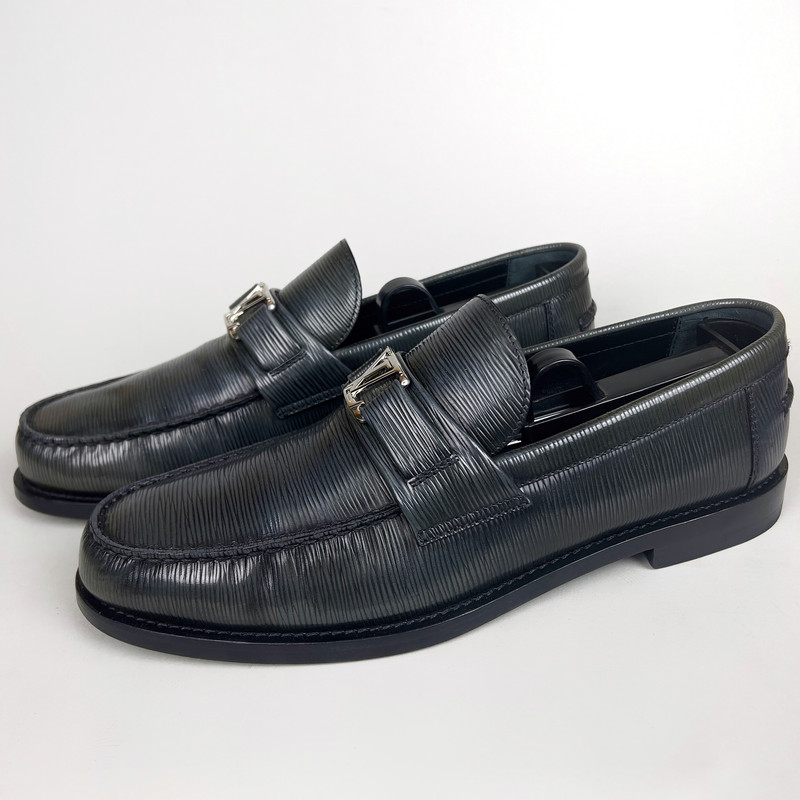 Louis Vuitton Black Leather Sorbonne Slip On Loafers Size 41 Louis Vuitton