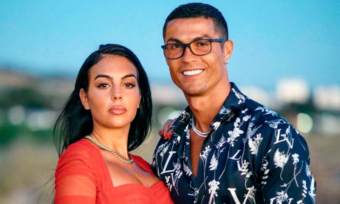 ¿Cuántos hijos tiene la esposa de Cristiano Ronaldo?