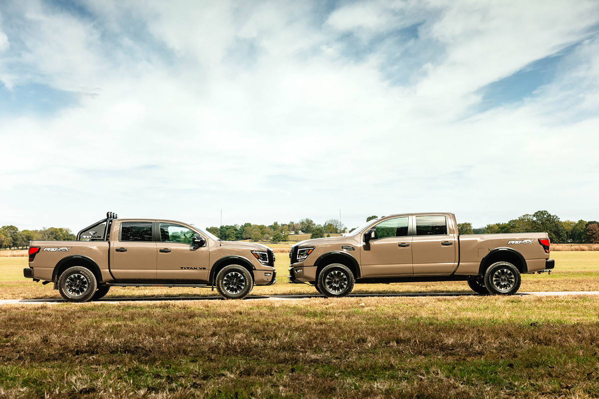 2020 Nissan TITAN XD (1)