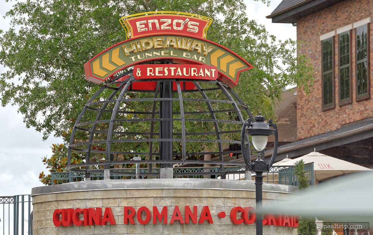 Enzo’s Hideaway Tunnel Bar at Disney Springs