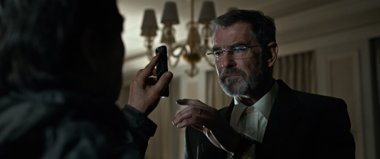The Foreigner 2017 (1080p x265 10bit Tigole).mkv_snapshot_01.44.