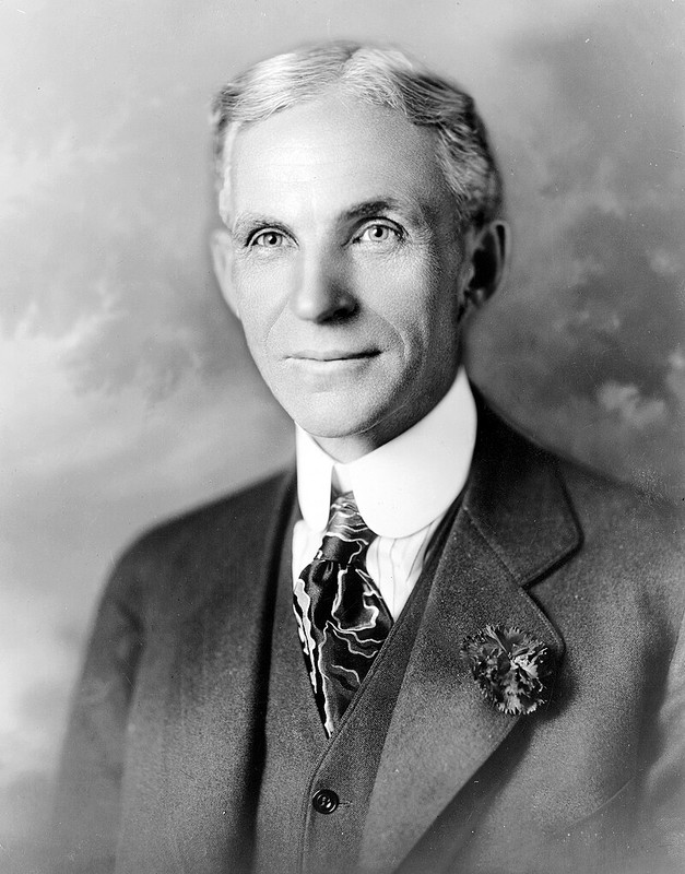 Henry-ford-1919