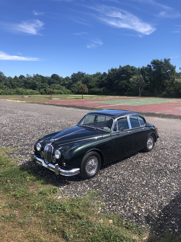 14E8813F-7B5C-4AAC-A2BF-1D1A492CCDDC