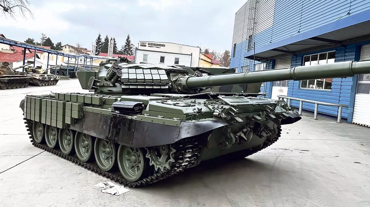 t-72-tank-sternberk.png
