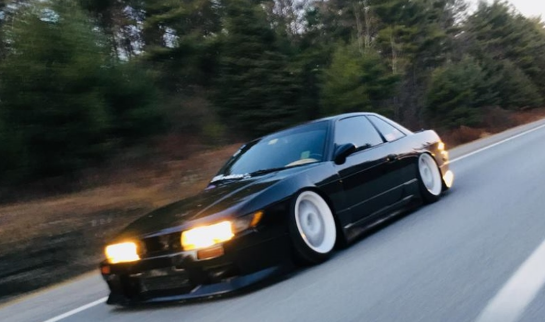 Машина на фоне сакуры. 240sx. Vladimir 332. Vladimir 332. Песня фиолетовая ночь.