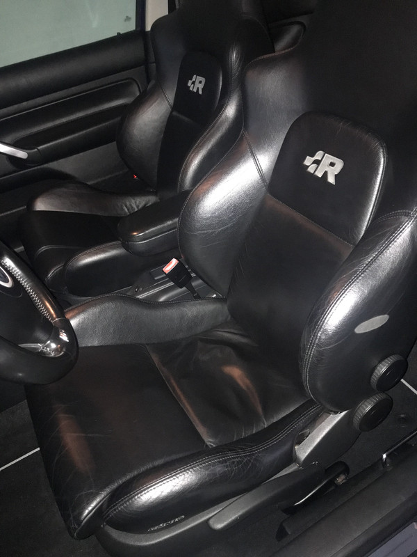 619B1073-66F9-46FB-9823-BA05A61B4F3D