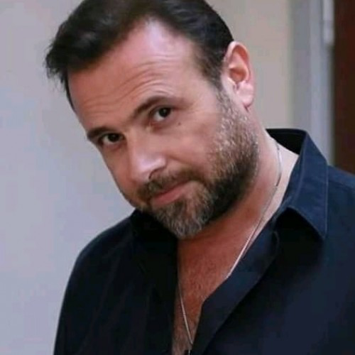 68B0D641-4C4C-4DFF-B4B9-D0170328106A