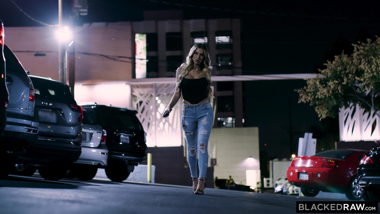 vlcsnap-2023-05-30-17h05m39s090