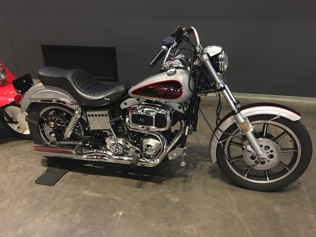 38137410-557A-4CA5-A83F-A37507BF567F