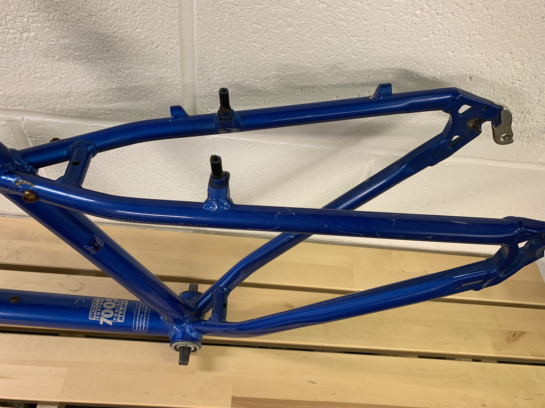 B38A70FC-5309-4CB1-AF22-EFD5970FEEAB