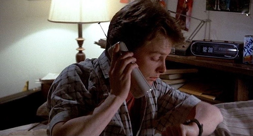 GROUNDHOG-DAY-BACK-TO-FUTURE-1-FOTOR.jpg