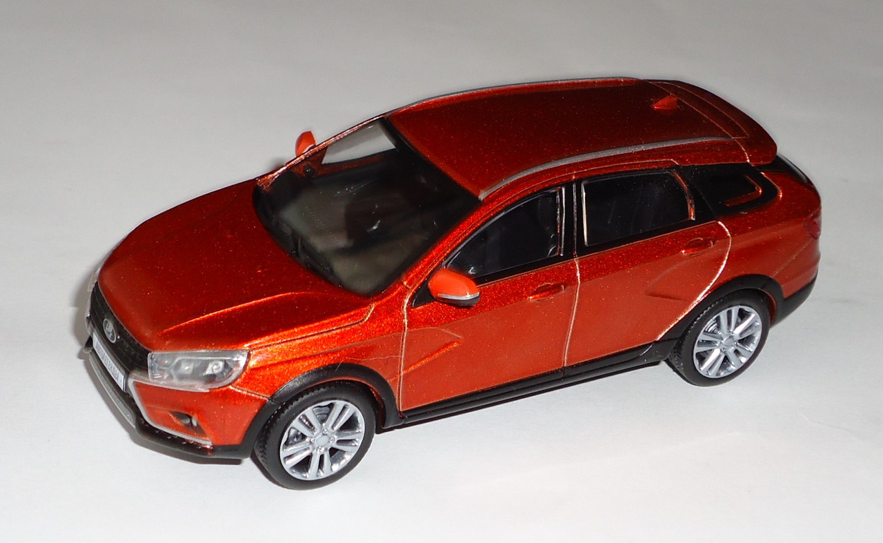 Lada-Vesta SW Cross2