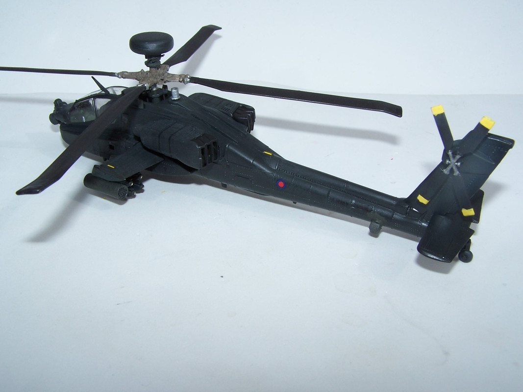 Italeri_AH-64D_Longbow_RP
