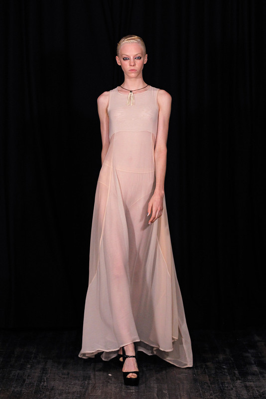 Gallagher_001_1366.1366x2048