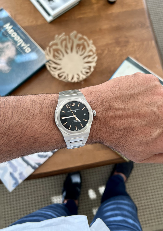 04C23632-6508-4EC1-9EBA-3C9B825697F1