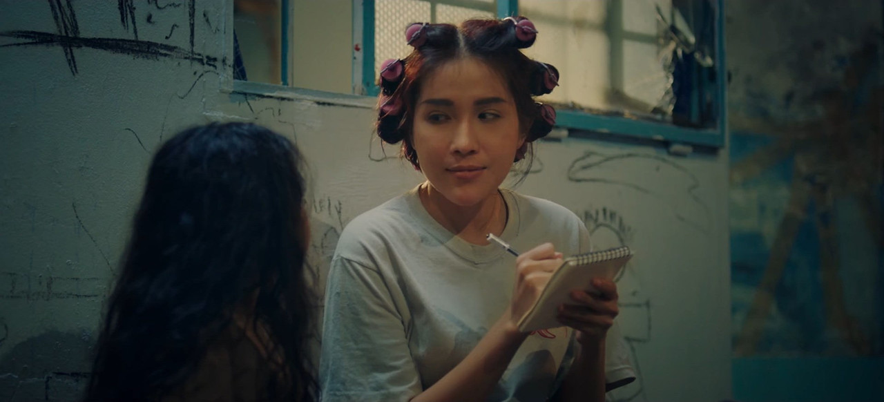 Nắng 3. Lời Hứa Của Cha (2020) Kiều Minh Tuấn, Khả Như, bé Ngân Chi.mkv_snapshot_00.21.32.813