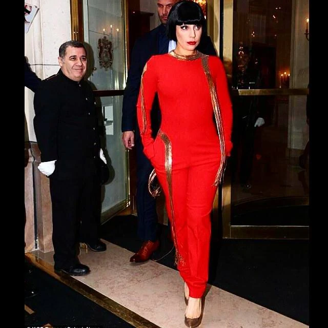 11-25-14-Instagram-003.webp