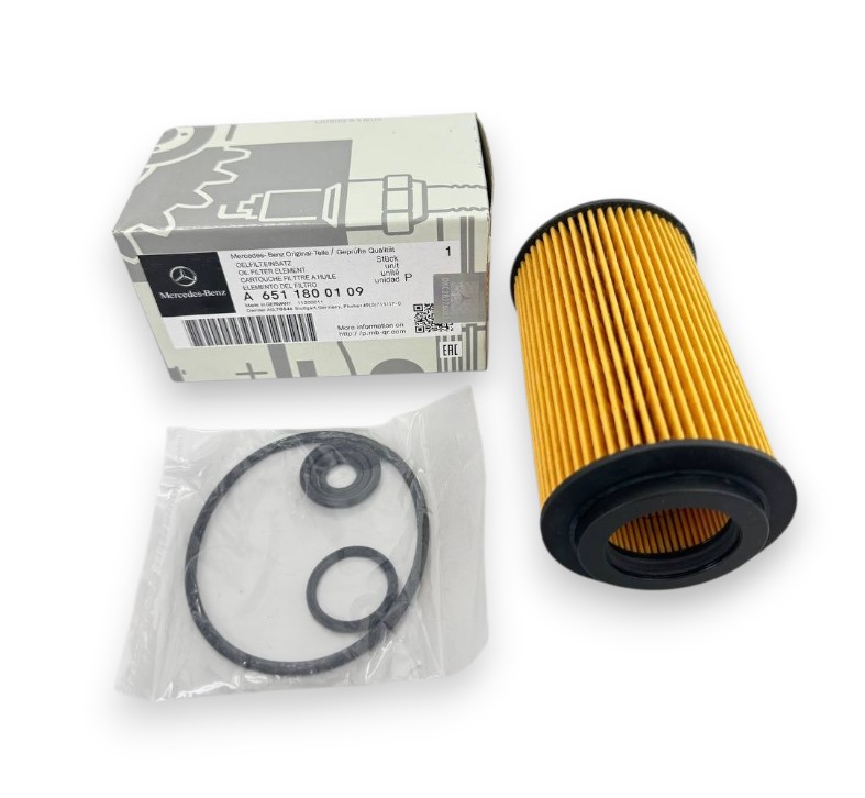 Mercedes Benz Engine Diesel Oil Filter for C-Class W204 W205 E-Class W212 CLS W218 GLA X156 GLE W166 OM651 (OE: 6511800109 / A6511800109 / 6511800009 / 6511840025)