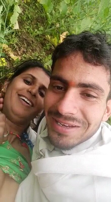 Hottest Village Lover Fucking In Crop Field Videos+Shot 4 SHOT-11.jpg