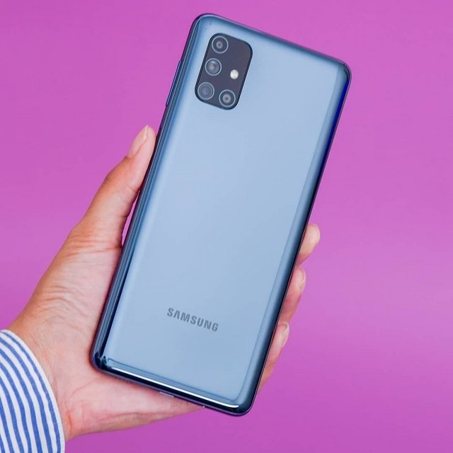 Samsung Galaxy M51 Desbloqueado 128GB Dual Sim Android 10.0 Tela 6.67” Preto