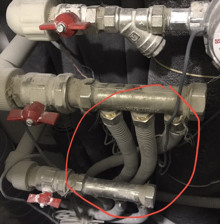 6AE452FF-AE59-4251-98C2-7146983BDB8D