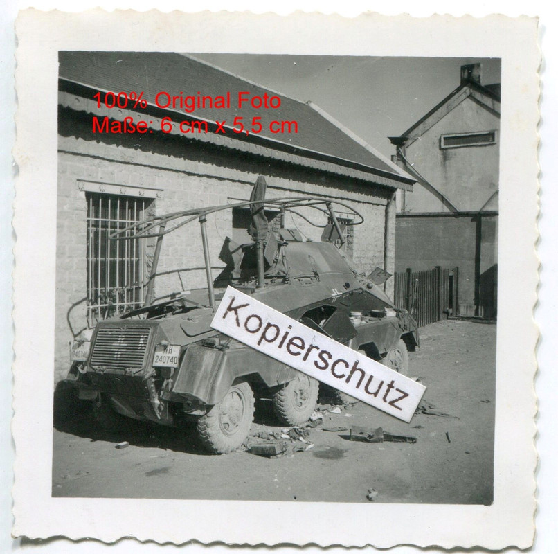 Frankreich , zerstörter 8 Rad Panzer Spähwagen mit Kennung