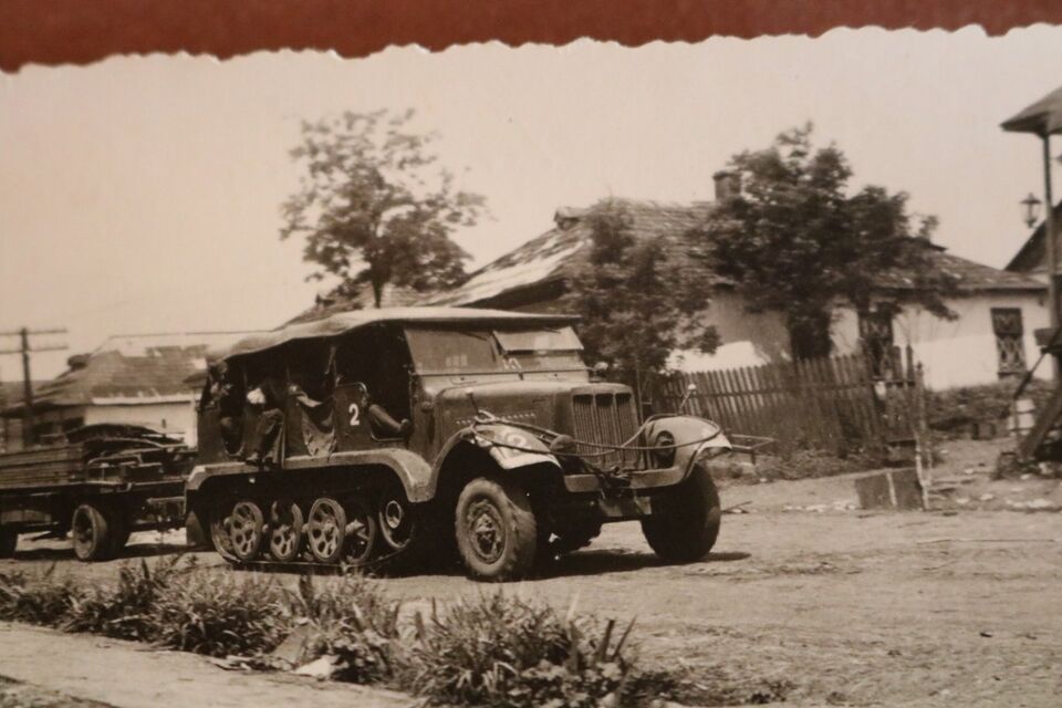 Foto - SdKfz Halbkette mit Anhänger - Pioniere - Bessarabien