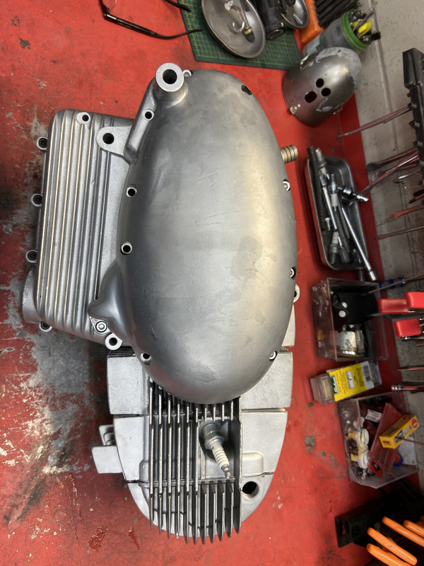 8F0D805D-3888-49E3-9CE2-FBA49495ED5B