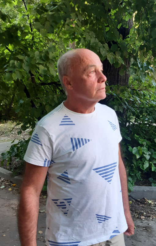 E2860337-7CBA-4E43-A138-5E4185EBF5C2