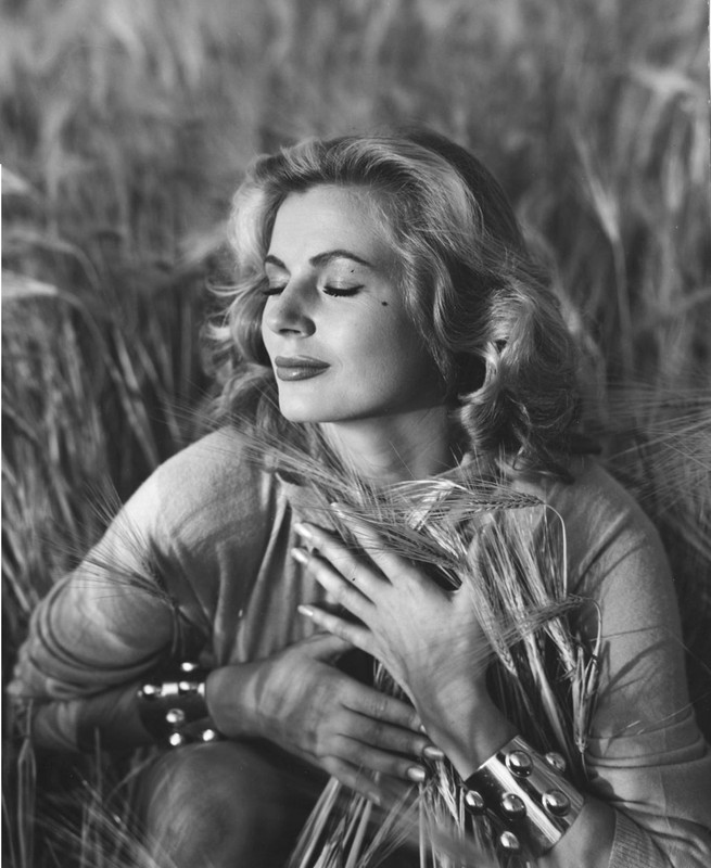 anita_ekberg_mc81