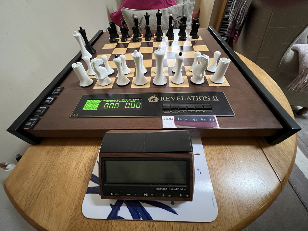 D8EA44D5-47CB-4B91-A372-7F0BC618667B