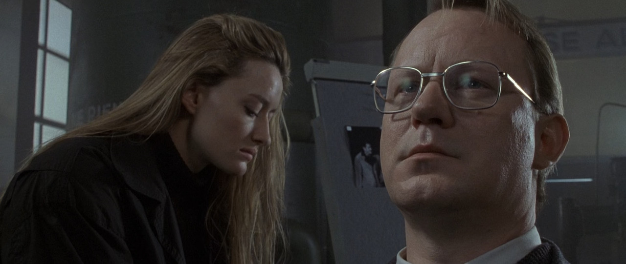 Ronin 1998 (1080p x265 10bit Tigole).mkv_snapsho