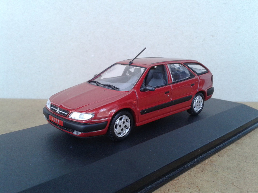 1998 Citroën Xsara Break 1.9 D SX (Universal Hobbies- nº61 Passion Citroën) (3)