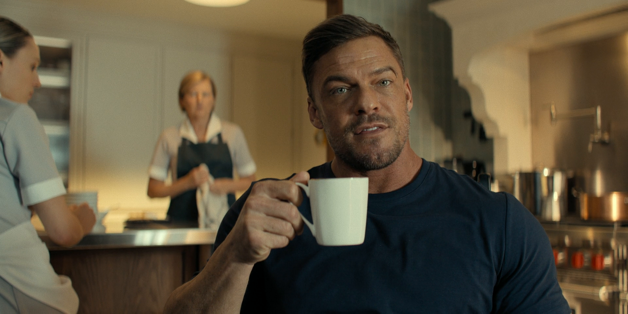 Reacher.S03E05.Smackdown.1080p.AMZN.WEB-DL.DDP5.1.Atmos.H.264-FLUX-002