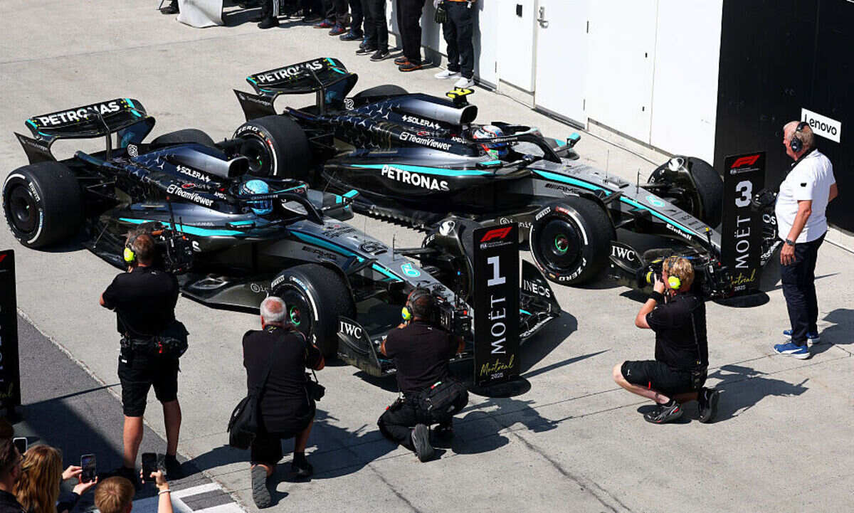 mercedes-f1-gp-canada-russell-antonelli.