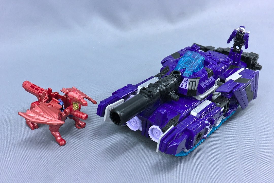 1519401843-tf-legends-18