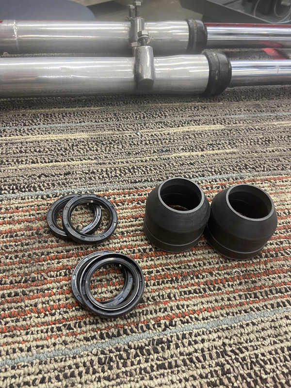 F400F27C-F218-4F1F-A1BF-E69D2288644A