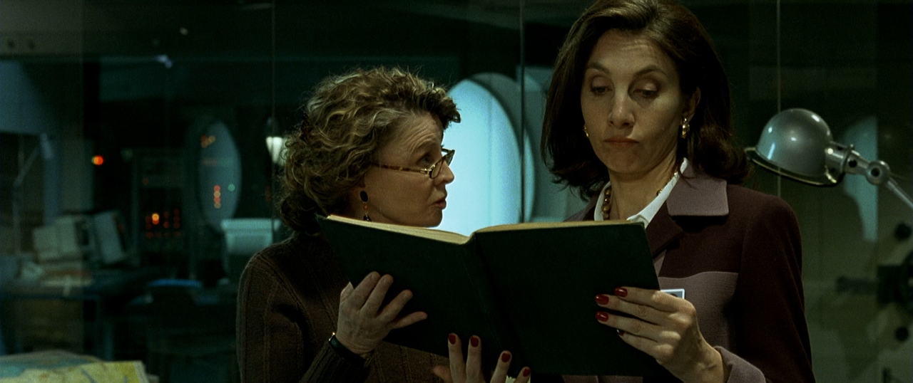 Белфегор призрак Лувра.2001.1080p048306