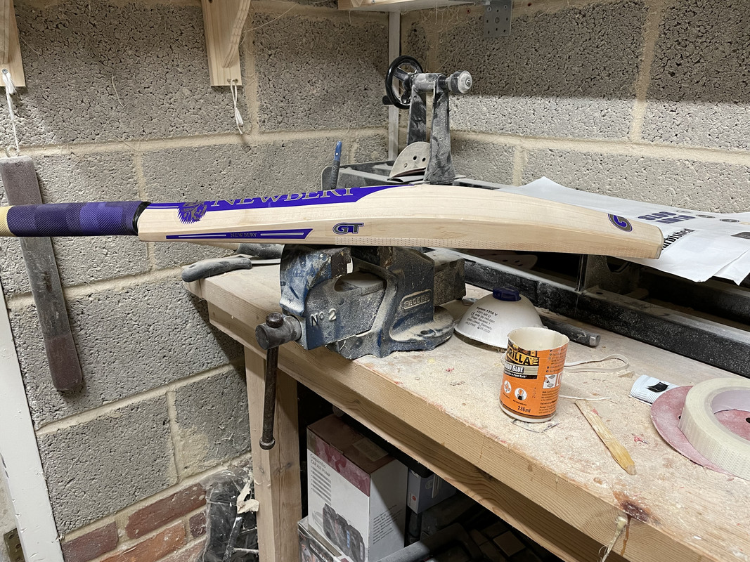 92F8D246-F572-43C1-9F08-AAD60EEFECF7