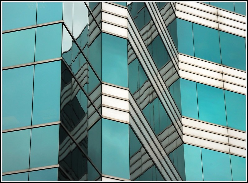 turquoiseandwhitebuilding.jpg