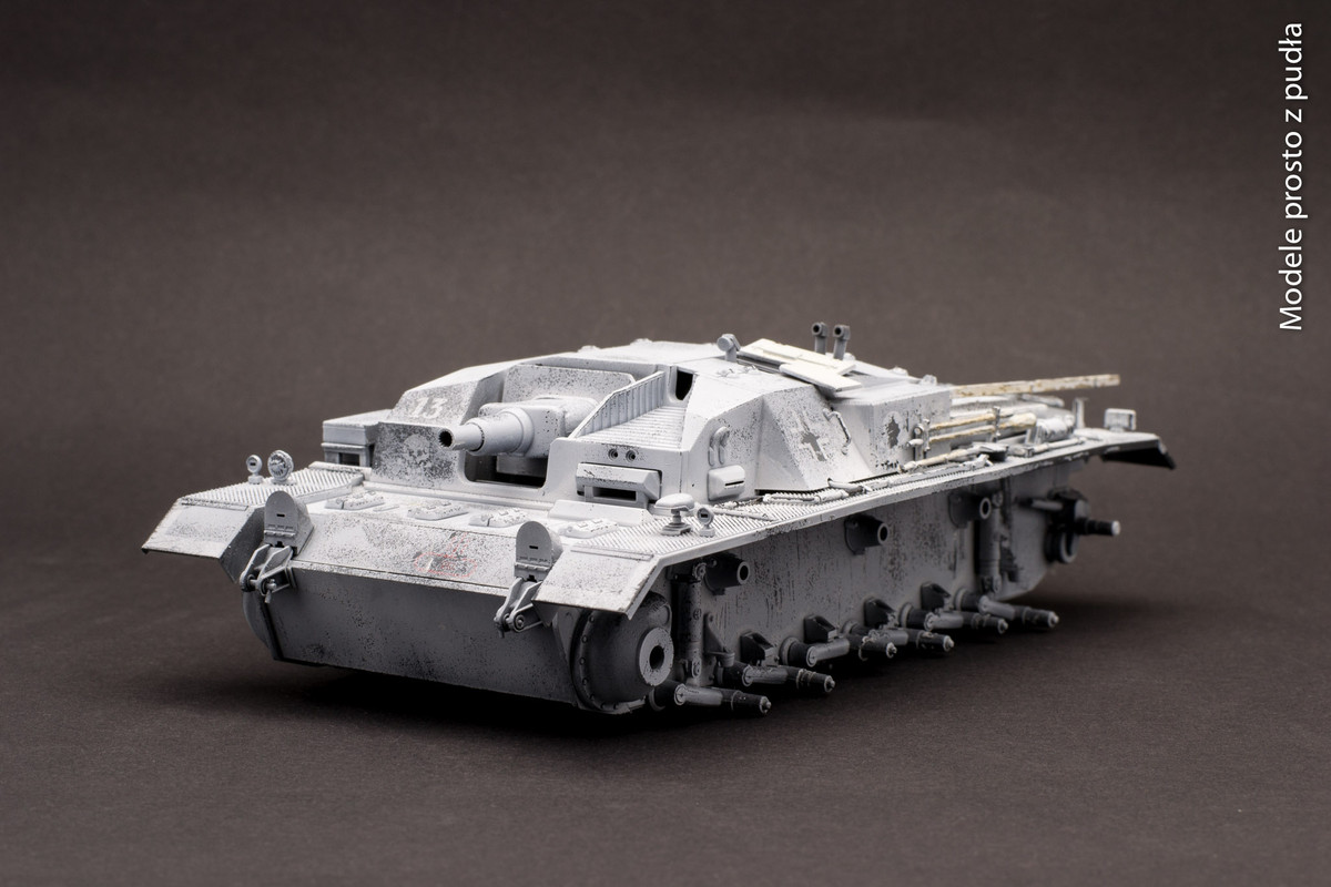 Sturmgeschütz III - 60