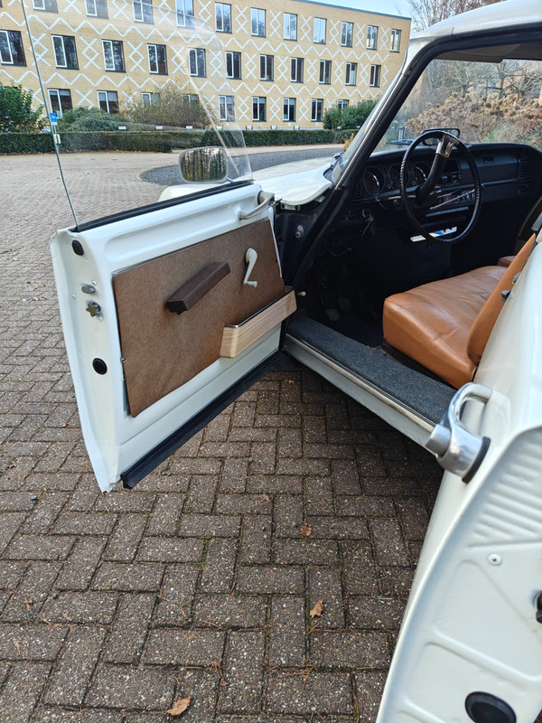 5AA2B856 7327 4C8A BC7D 8E1257C41329